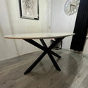 Ovalen eettafel marmerlook