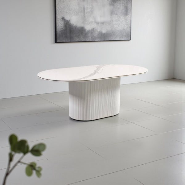 Ovale Eettafel Keramiek – Wit blad met gouden randafwerking