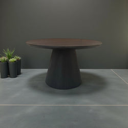 Ronde Japandi eettafel – zwart MDF