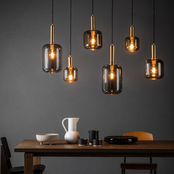 eettafel hanglamp lange smoke bollen 