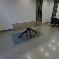 Langwerpige Travertin  Eettafel black/Gold - Zwarte poten