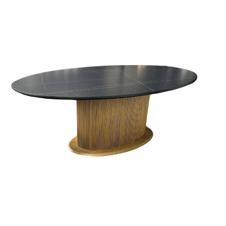 Ovale Eettafel Keramiek – Zwart blad met gouden Japandi-stijl poot