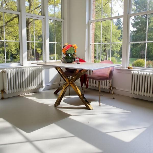 Travertin Eettafel Langwerpig – Crème Blad met Gouden Poot