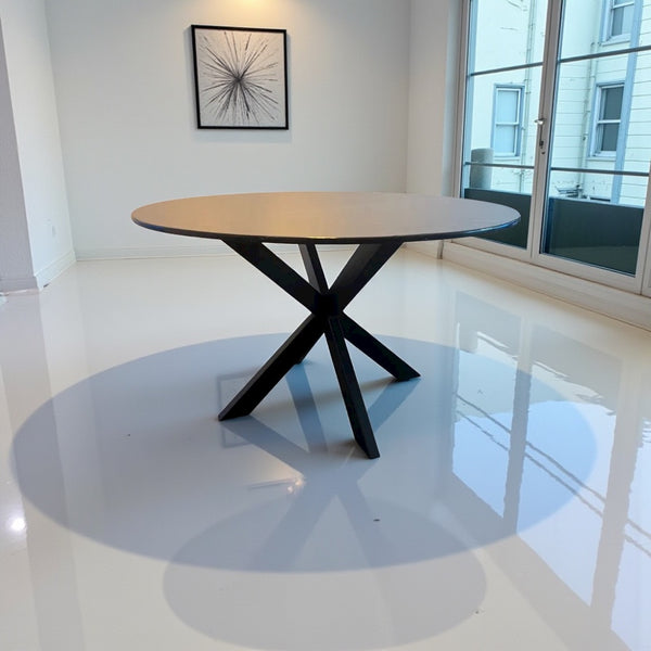 Marmerlook Eettafel Rond– Zwart Blad met Zwarte Poot