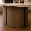 Ovalen Japandi Eettafel – Travertin met Bruine Poot – 160 cm