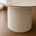 Ronde Keramiek Eettafel 130 cm – Wit Blad met Gouden Randafwerking