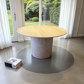 Ronde Eettafel Travertin – Japandi stijl –Natuursteen