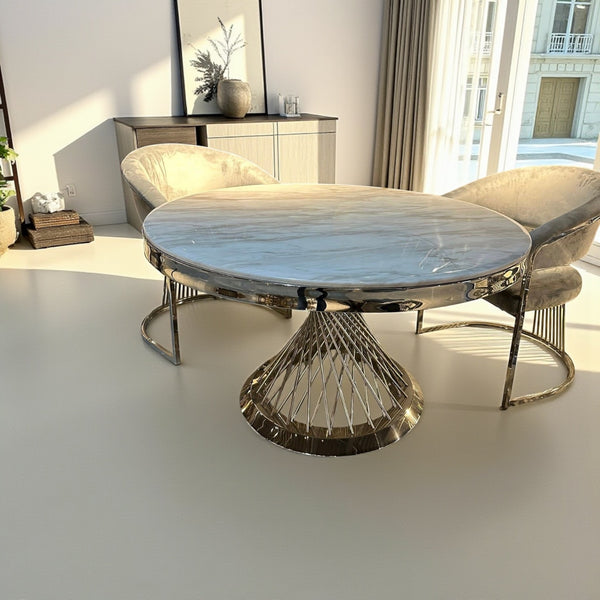 Travertin Eettafel Rond – Crème Blad met Zilveren Spin Poot