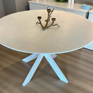 Witte eettafel rond
