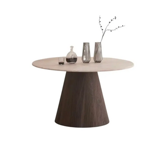 Japandi eettafel rond bruin