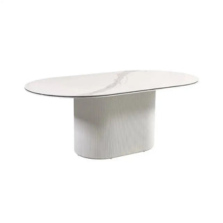 Witte Japandi eettafel ovaal